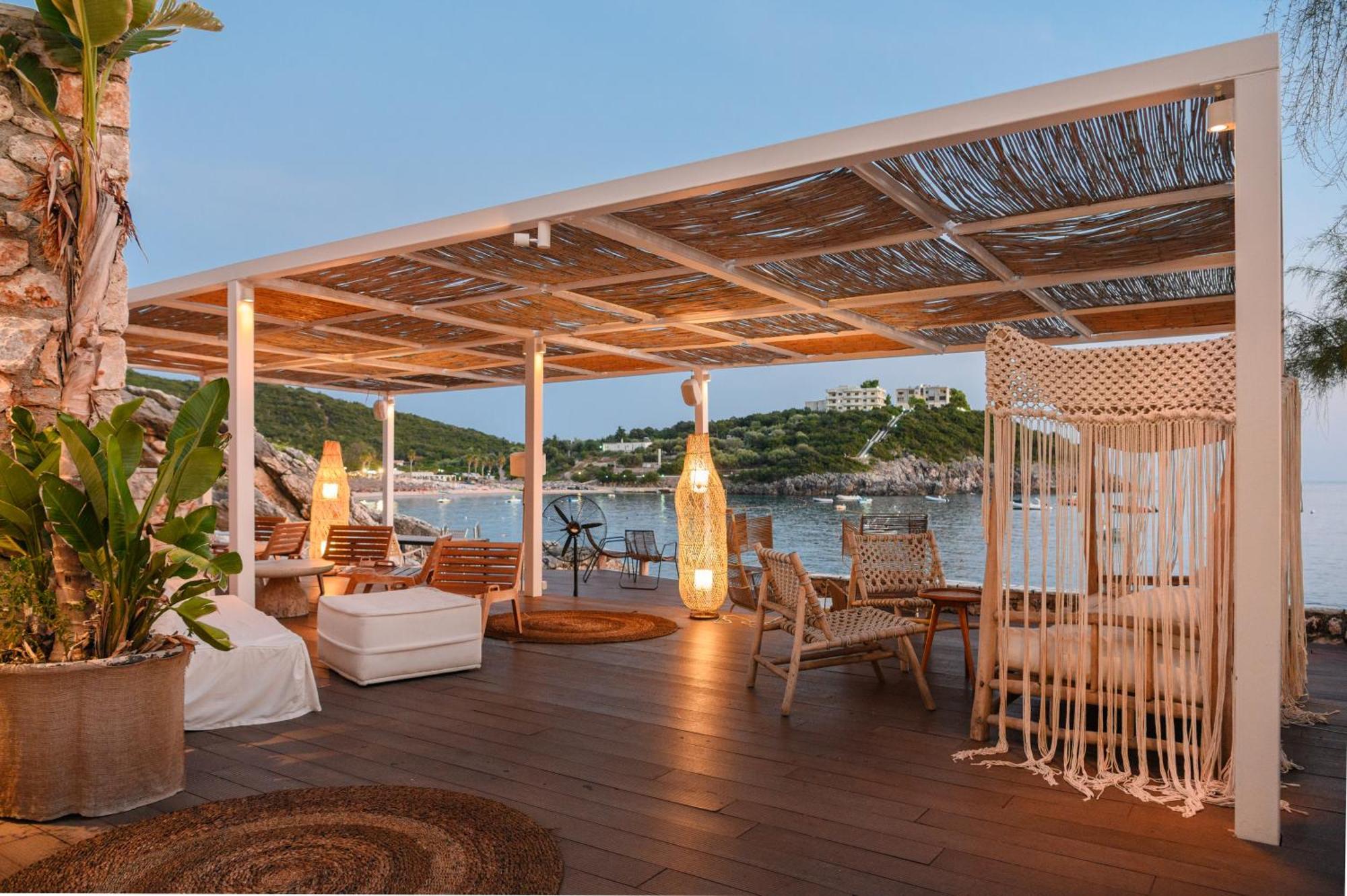 Folie Marine Club Hotel Jal