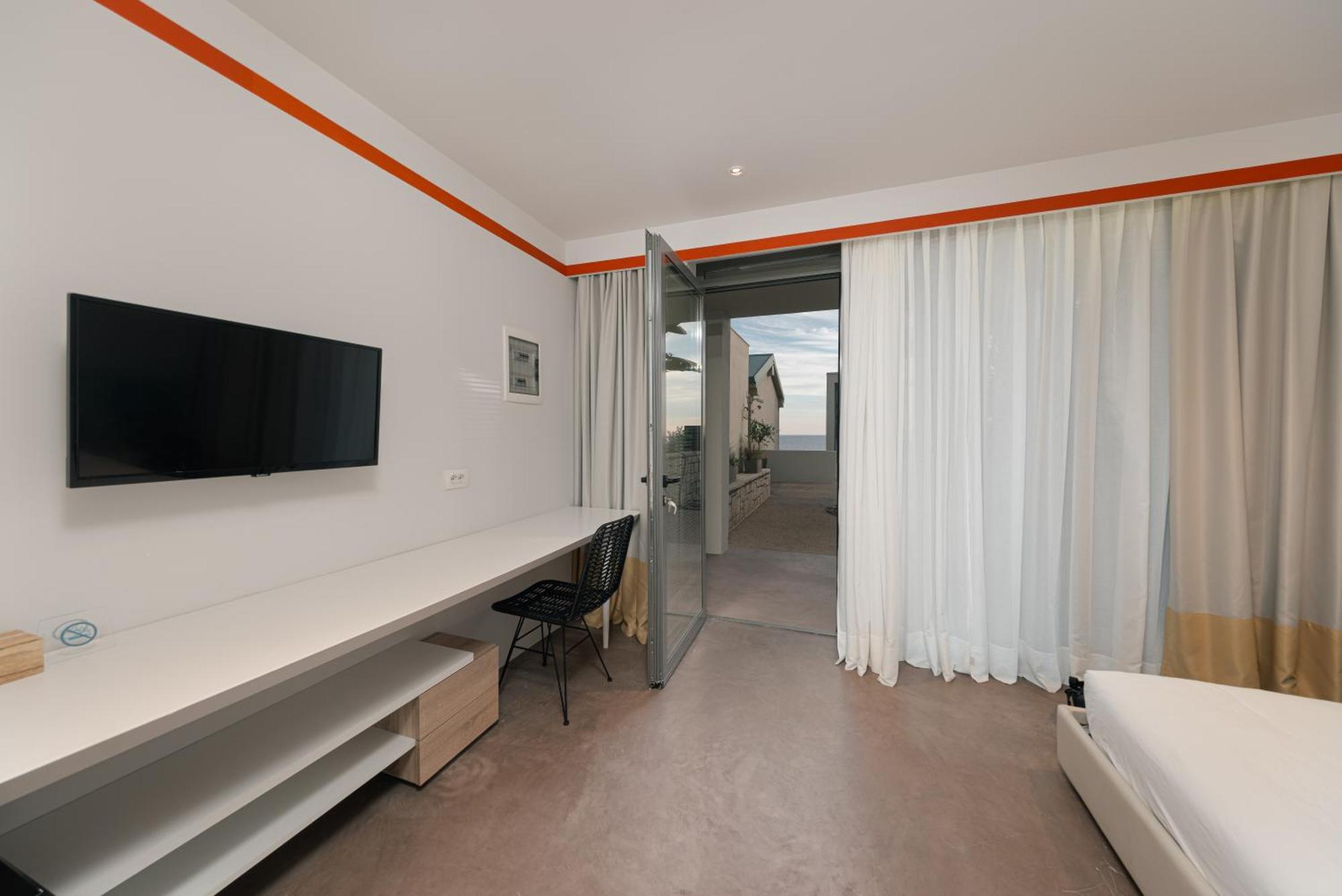 Folie Marine Club Hotel